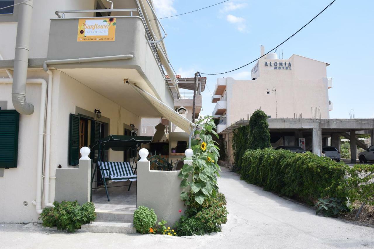 Sunflower Apartments Kalamaki  Buitenkant foto
